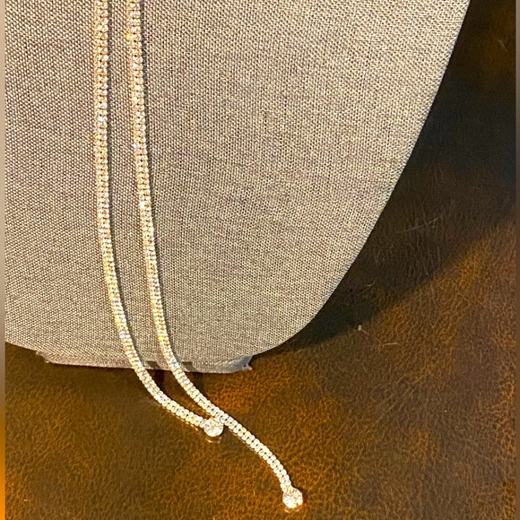 JEWELRY SALE Elegant silver rhinestone necklace twisted bolo tie design,ABS - Picture 3 of 15